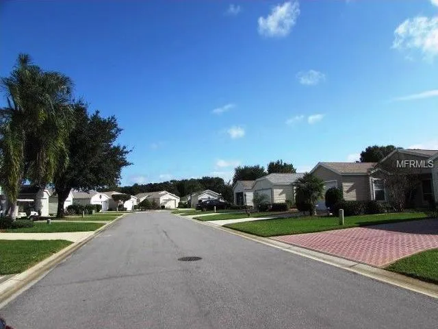 4913 Heron Run Circle, Leesburg, FL 34748